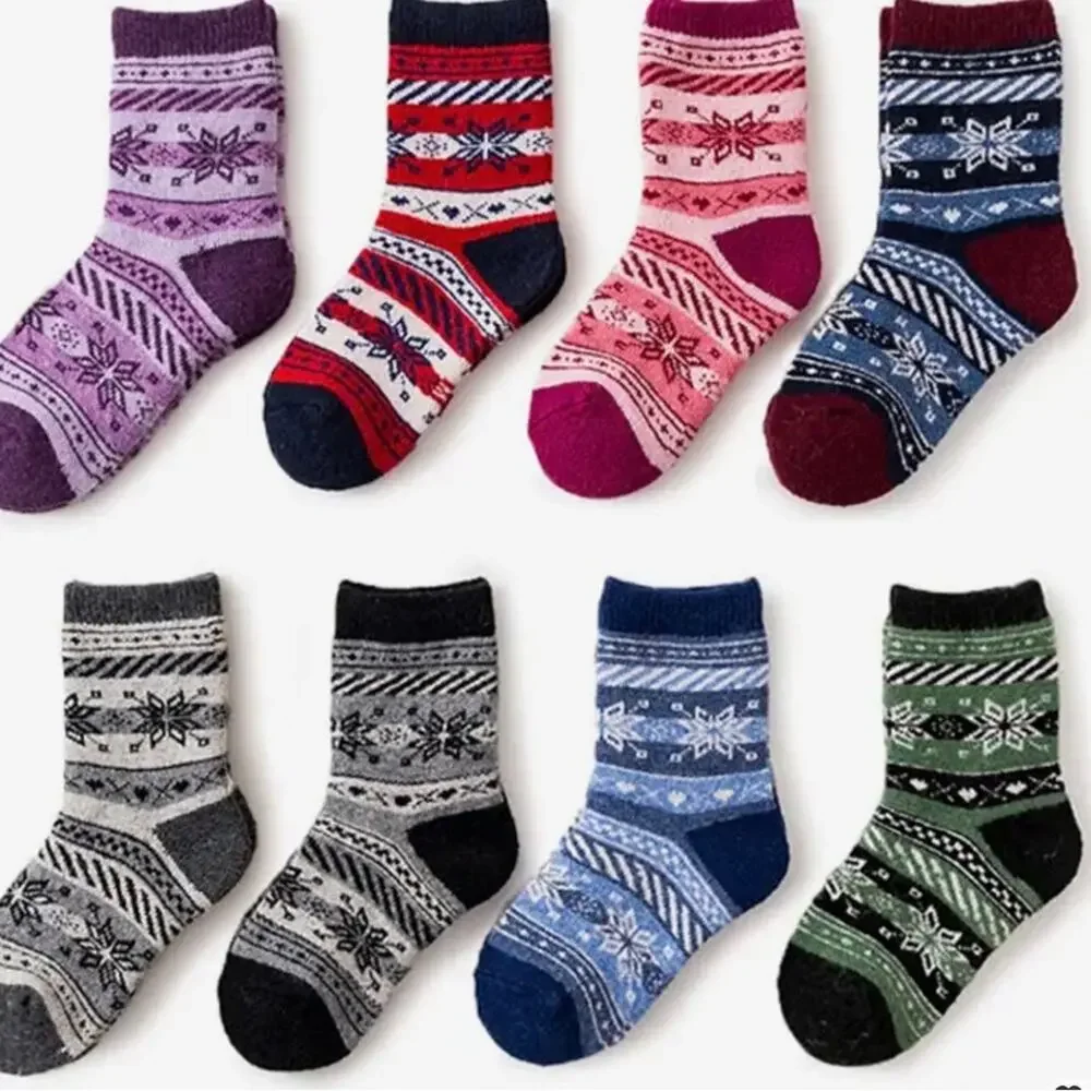 Two New warm wool Jaccard boot socks kids 7-10
